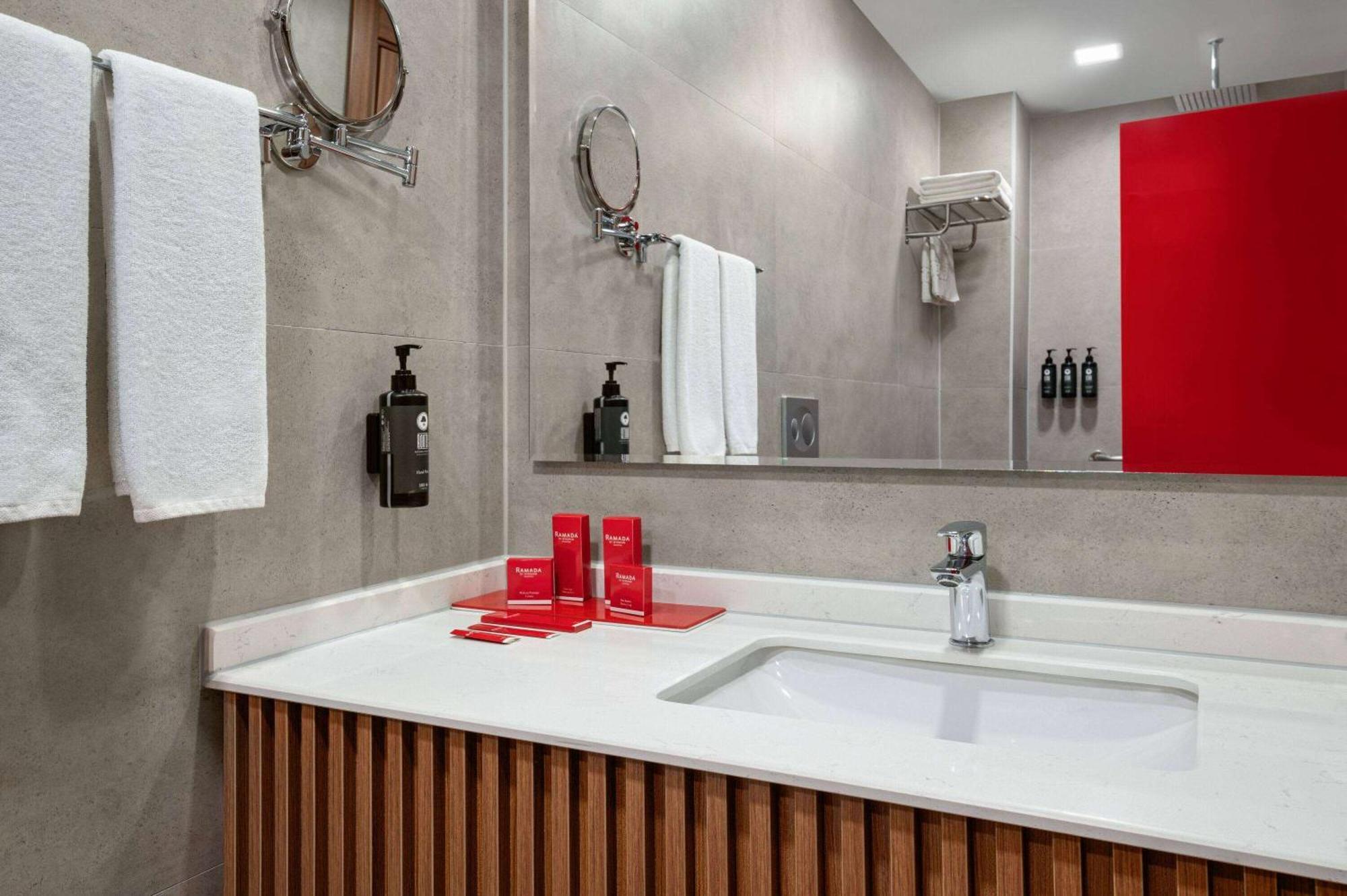 Ramada By Wyndham Gaziantep Hotel Luaran gambar