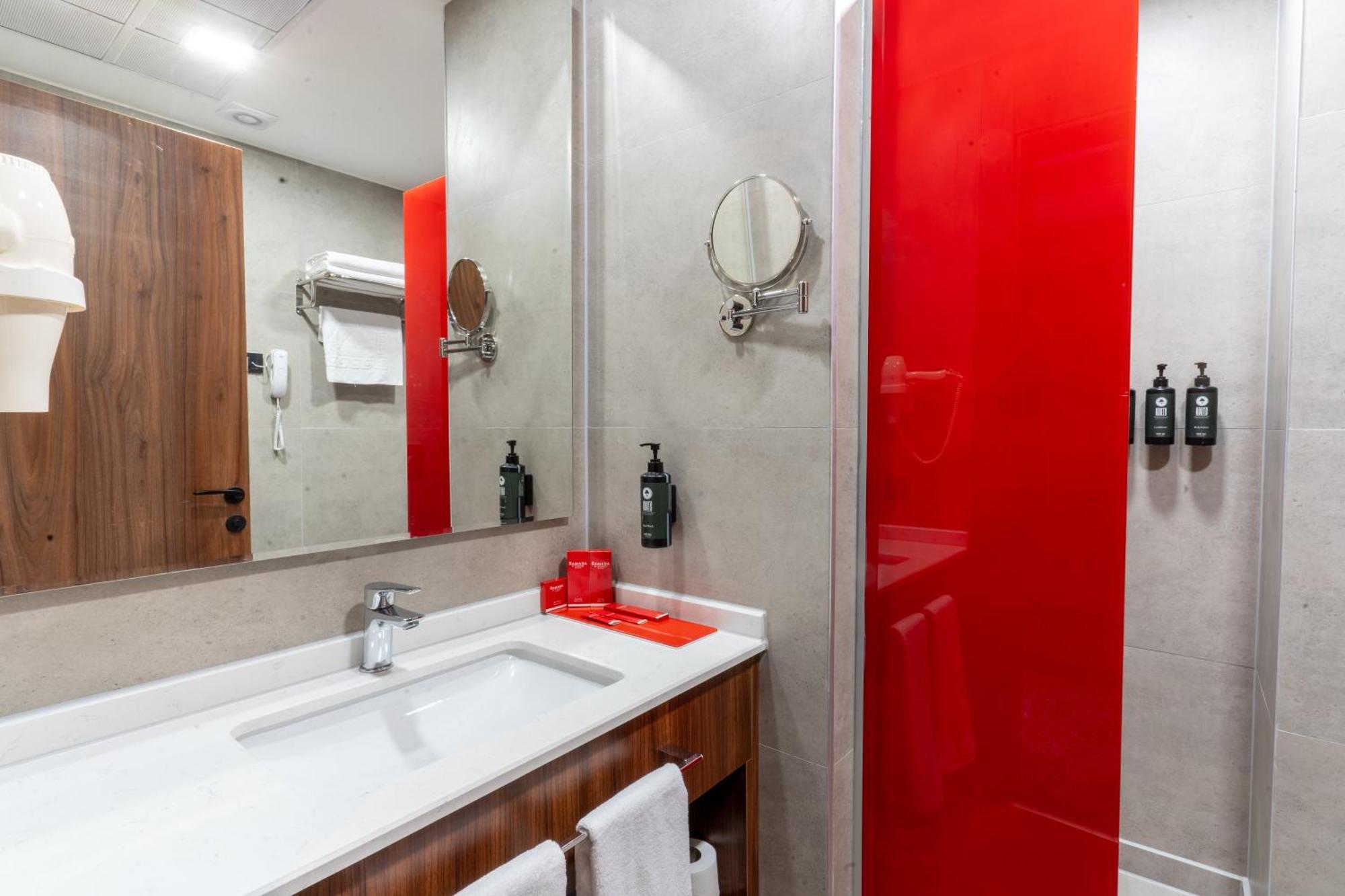 Ramada By Wyndham Gaziantep Hotel Luaran gambar
